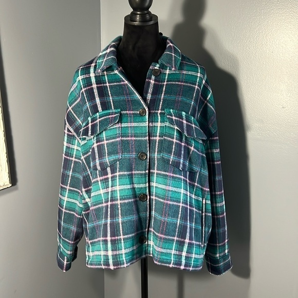 Crown & Ivy Women's Plaid Button Down Shacket Shirt Jacket size XL NWT - Picture 1 of 8